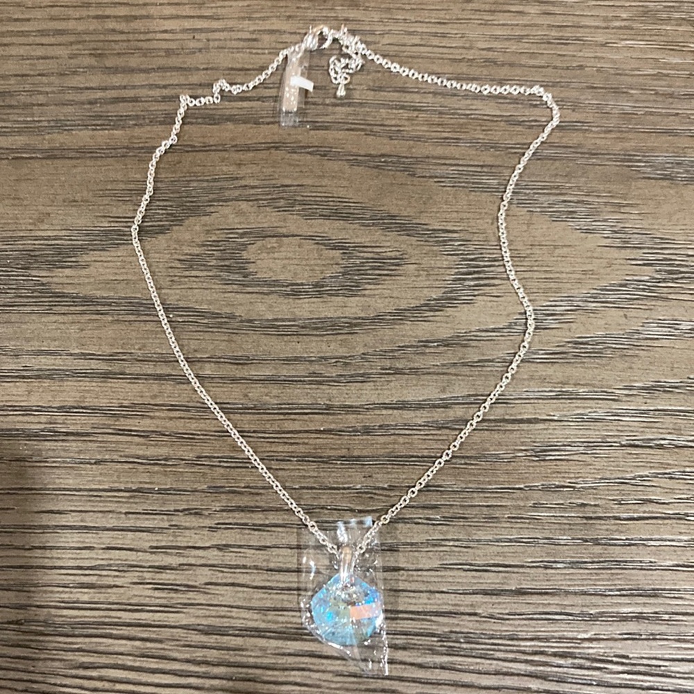 Swarovski Crystal Opulence Pendant Accent Necklace FN6723